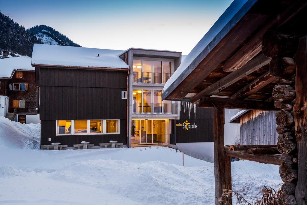 Nova Casa Spinatscha Sedrun Hostel Exterior photo
